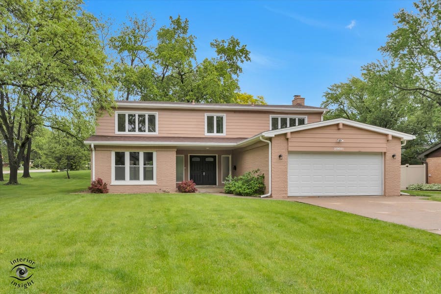 Property photo for 20601 Promethian Way, Olympia Fields, IL