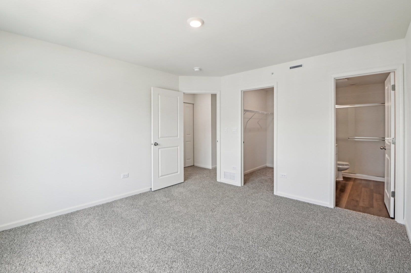 6379 Ulster Drive, Tinley Park, IL 60477 6379 Ulster Drive, Tinley Park, IL 60477