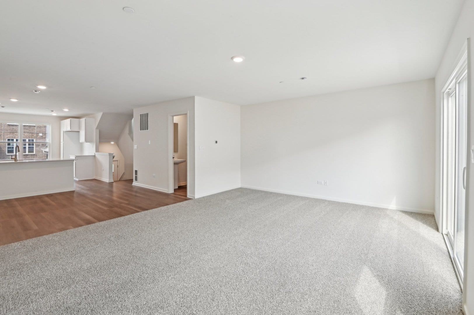 6379 Ulster Drive, Tinley Park, IL 60477 6379 Ulster Drive, Tinley Park, IL 60477