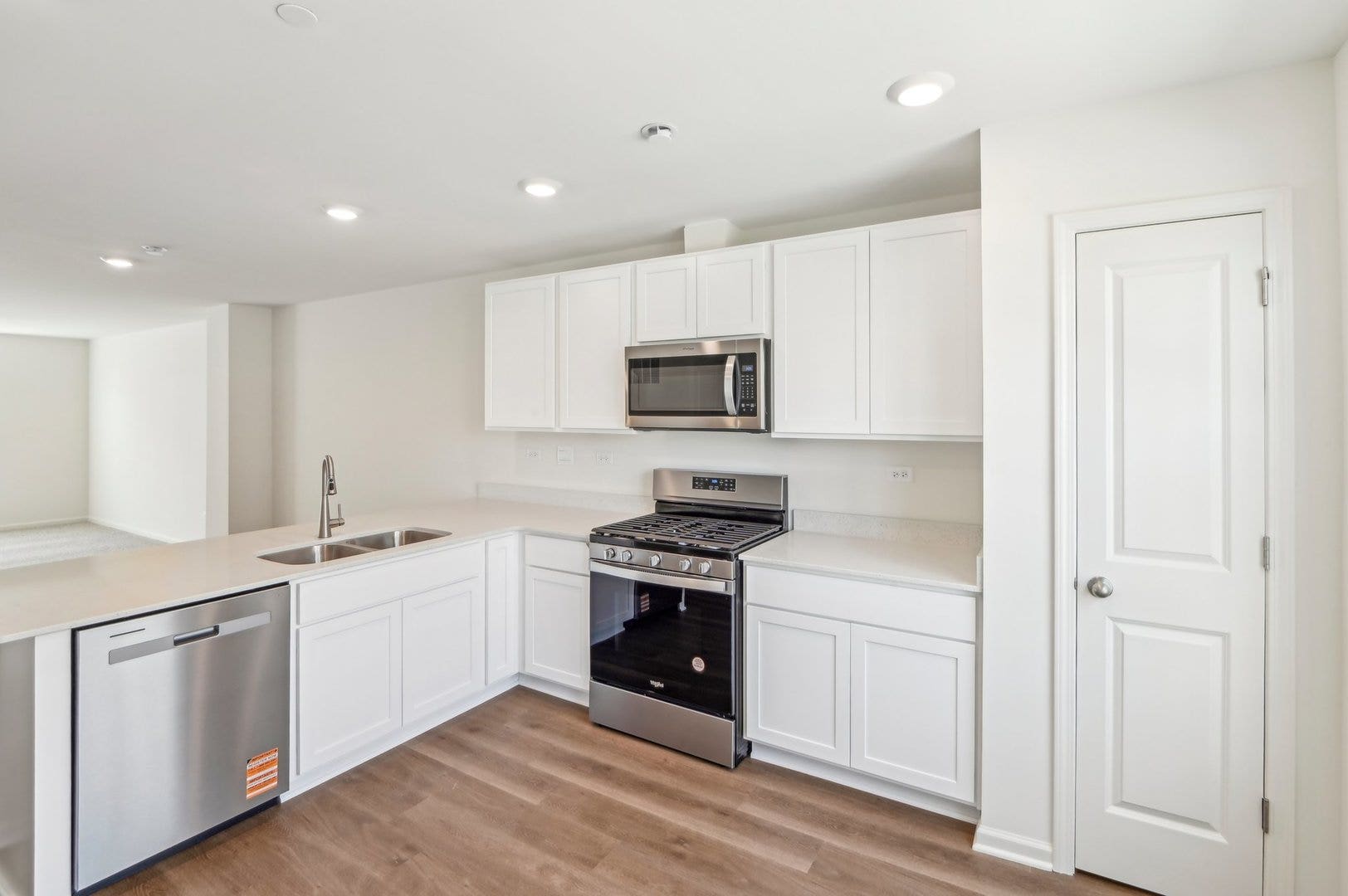 6379 Ulster Drive, Tinley Park, IL 60477 6379 Ulster Drive, Tinley Park, IL 60477