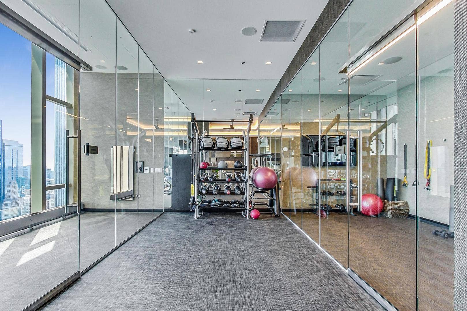363 E Wacker Drive, #5105, Chicago, IL 60601