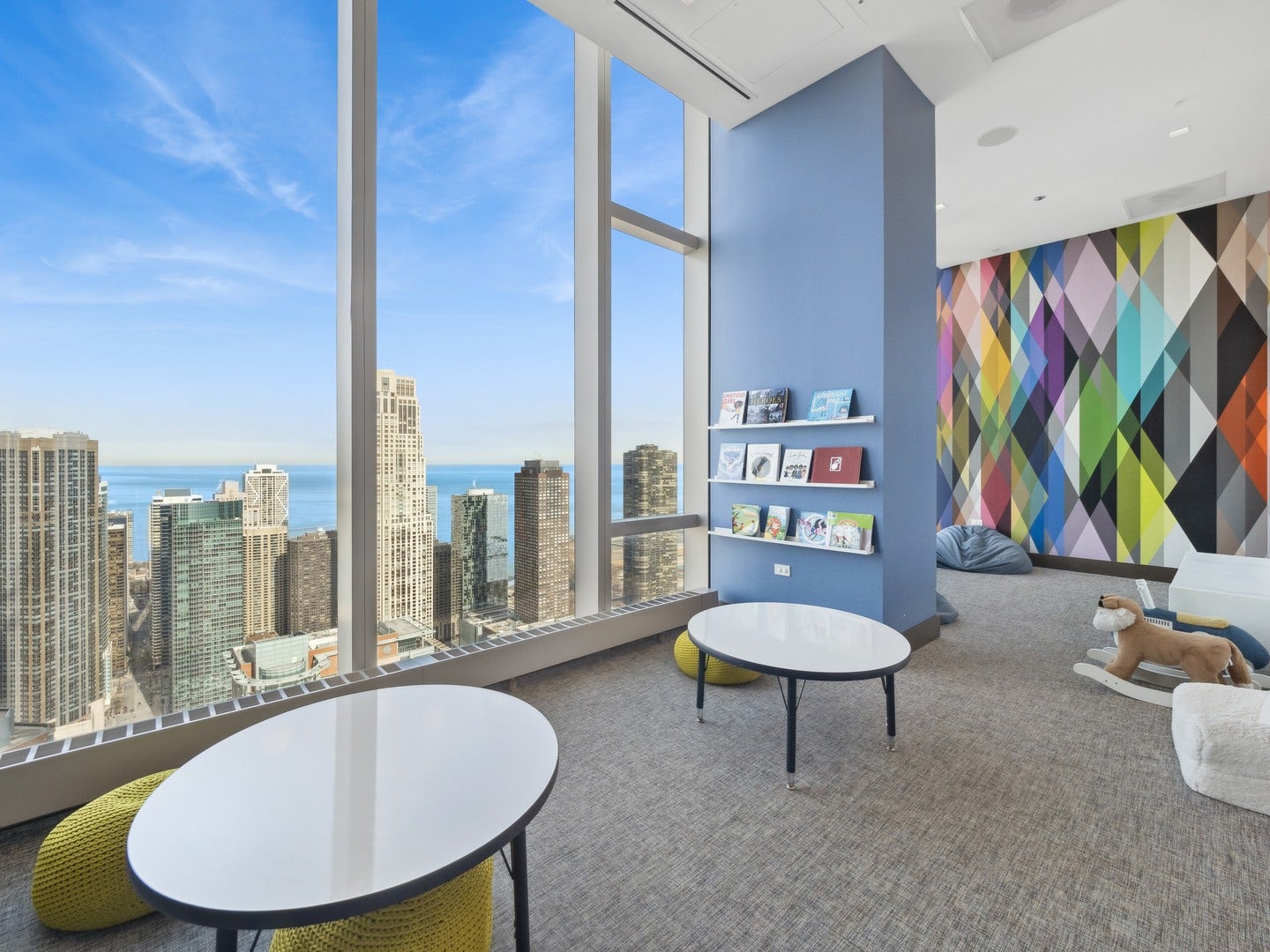 363 E Wacker Drive, #5105, Chicago, IL 60601