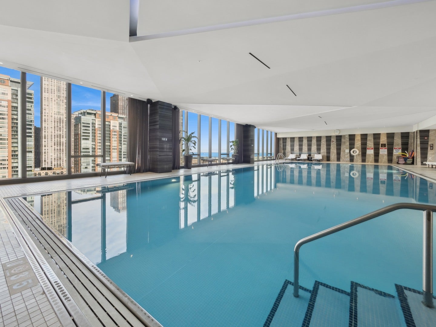 363 E Wacker Drive, #5105, Chicago, IL 60601