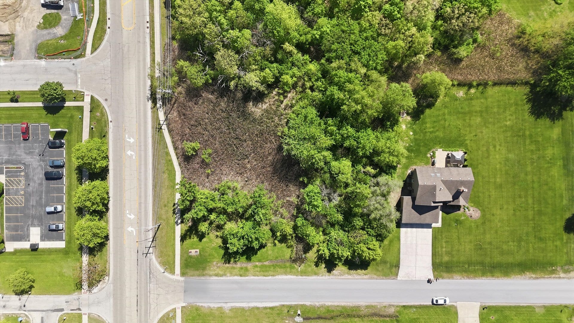1201 Leinster Drive, Lemont, IL 60439
