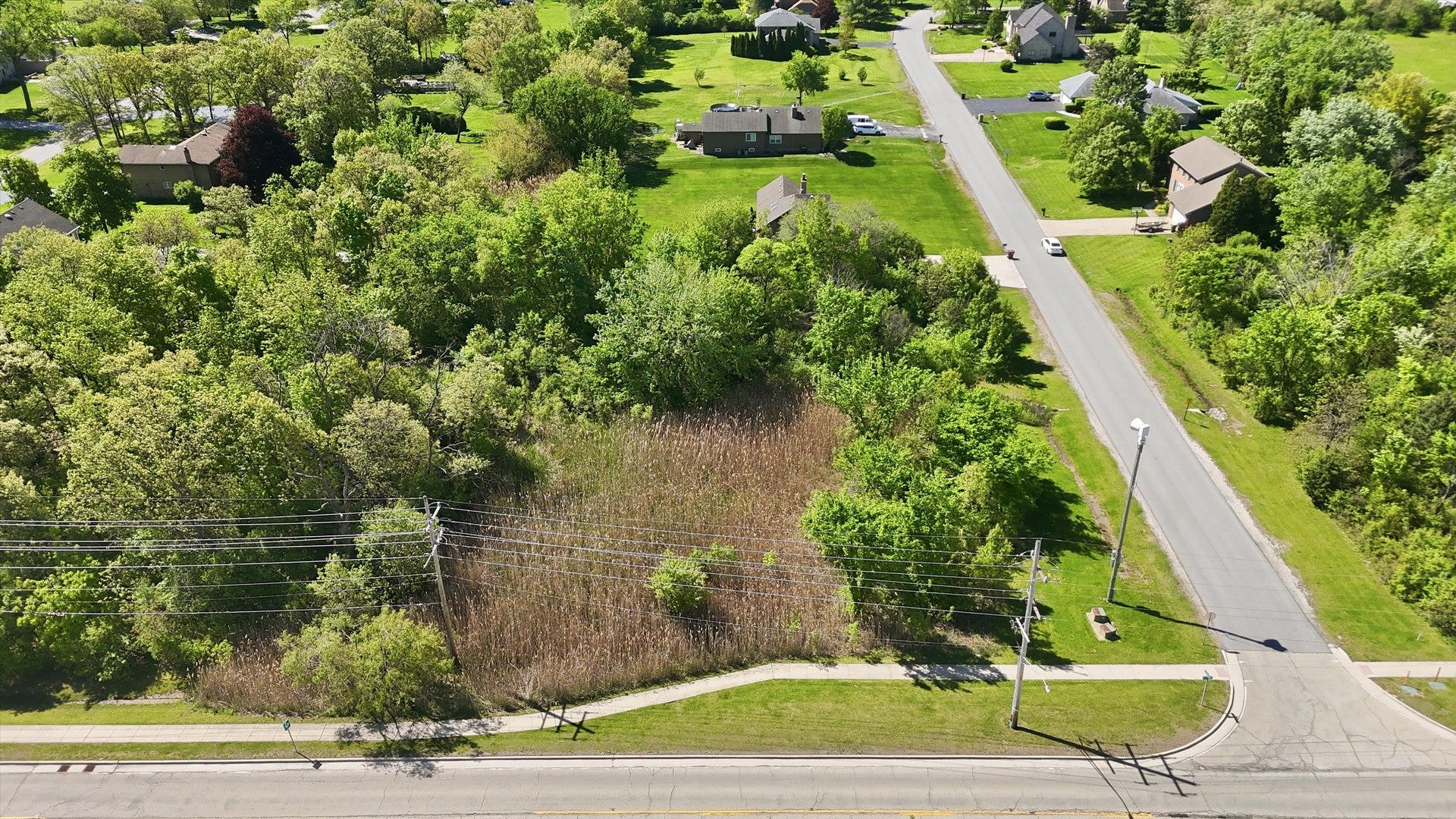 1201 Leinster Drive, Lemont, IL 60439