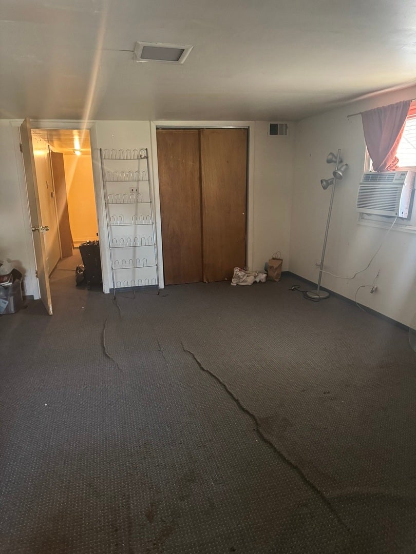 8449 S Dante Avenue, Chicago, IL 60619 8449 S Dante Avenue, Chicago, IL 60619
