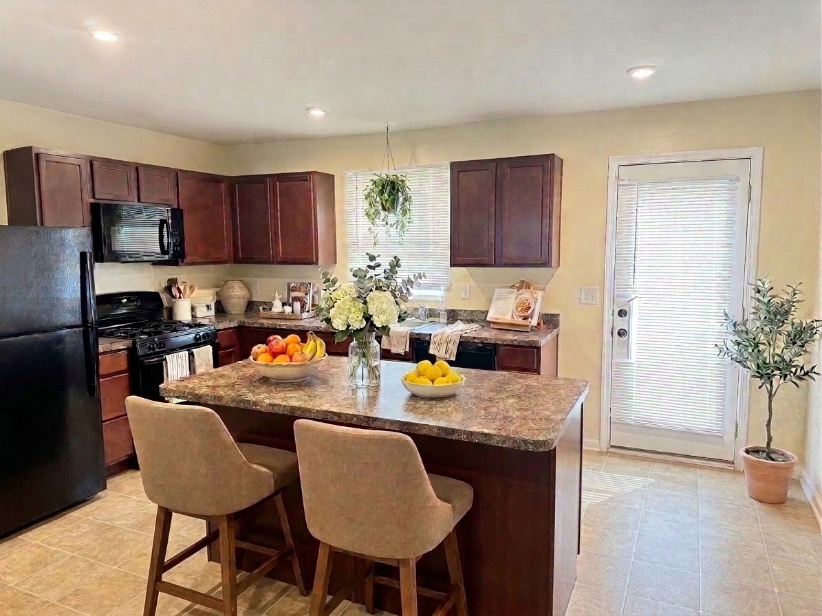 313 Pheasant Run Road, Joliet, IL 60433