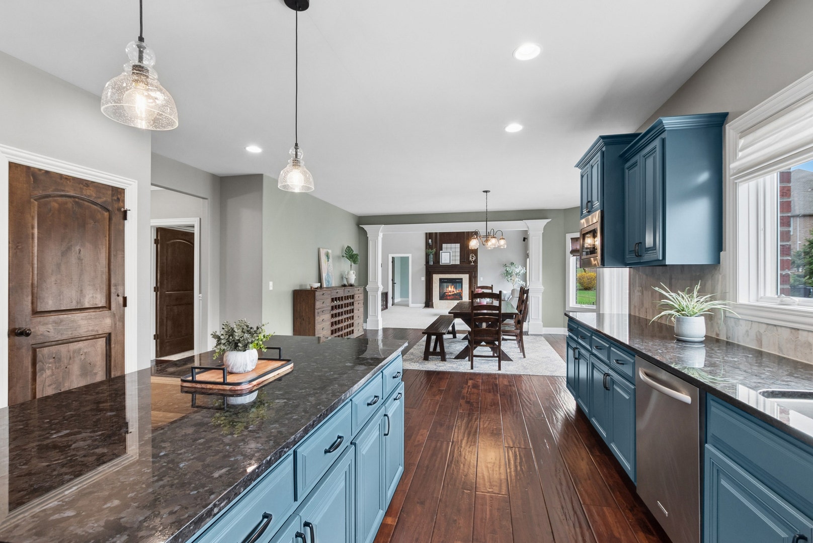 10835 Scarlet Drive, Orland Park, IL 60467 10835 Scarlet Drive, Orland Park, IL 60467