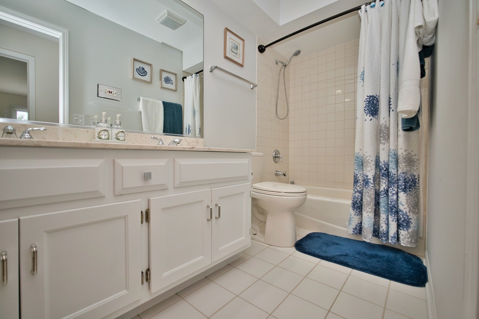 114 Rhine Avenue, Bolingbrook, IL 60490 114 Rhine Avenue, Bolingbrook, IL 60490