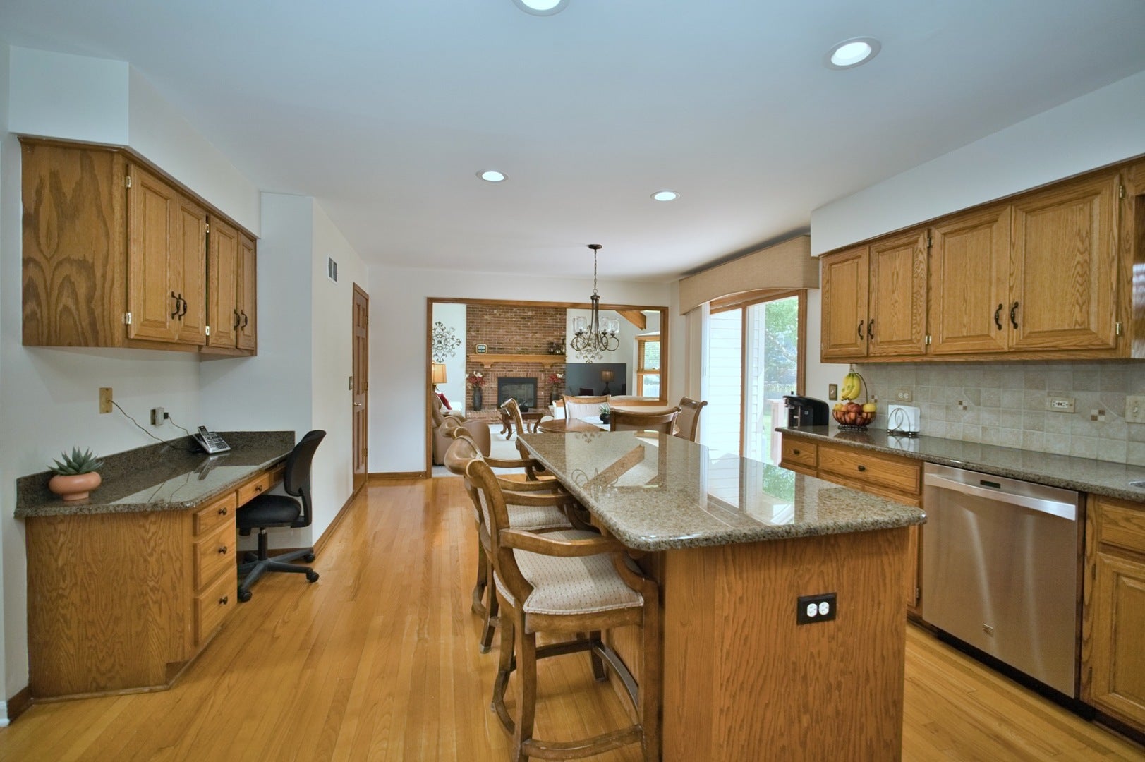 114 Rhine Avenue, Bolingbrook, IL 60490 114 Rhine Avenue, Bolingbrook, IL 60490