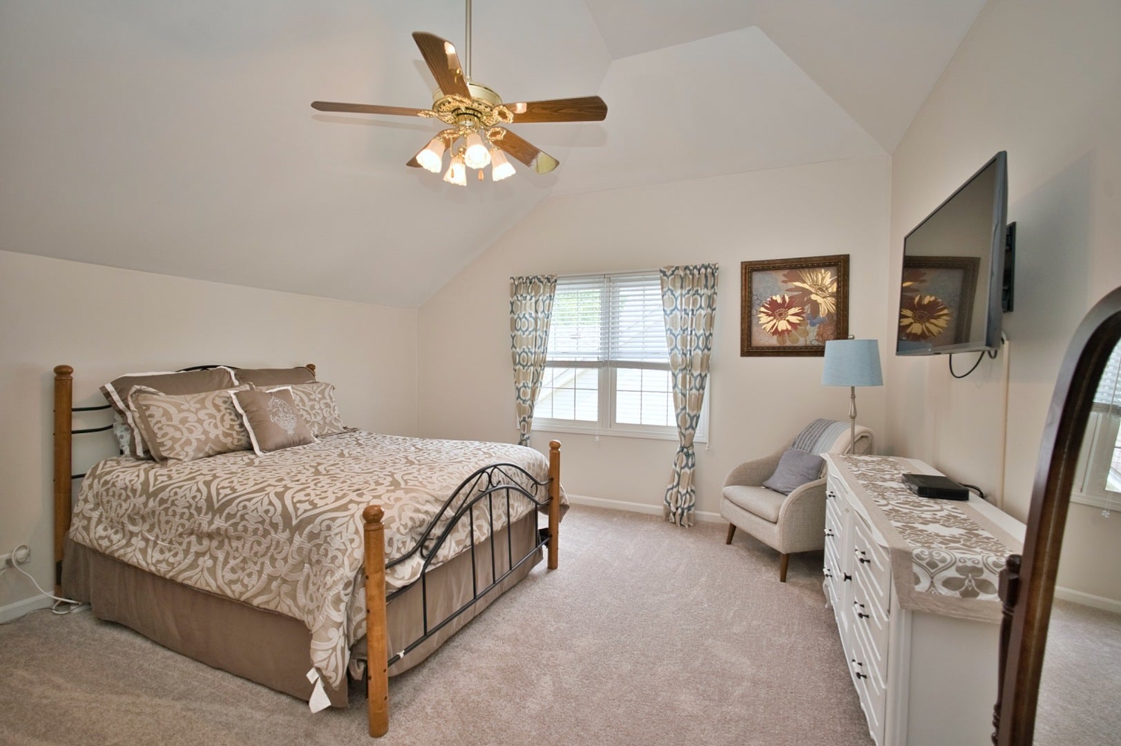 114 Rhine Avenue, Bolingbrook, IL 60490 114 Rhine Avenue, Bolingbrook, IL 60490