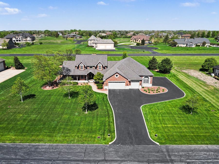 Property photo for 25202 S Doolittle Drive, Monee, IL