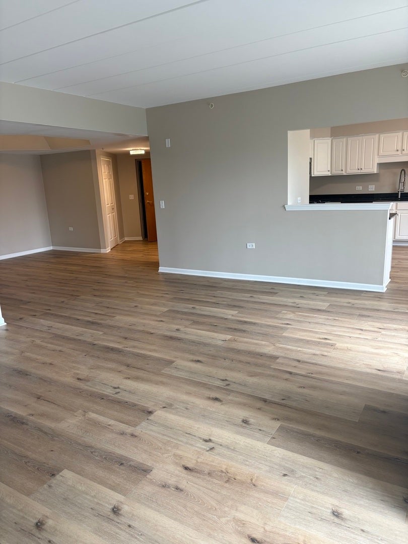 14100 Sheffield Drive, #203, Homer Glen, IL 60491 14100 Sheffield Drive, #203, Homer Glen, IL 60491