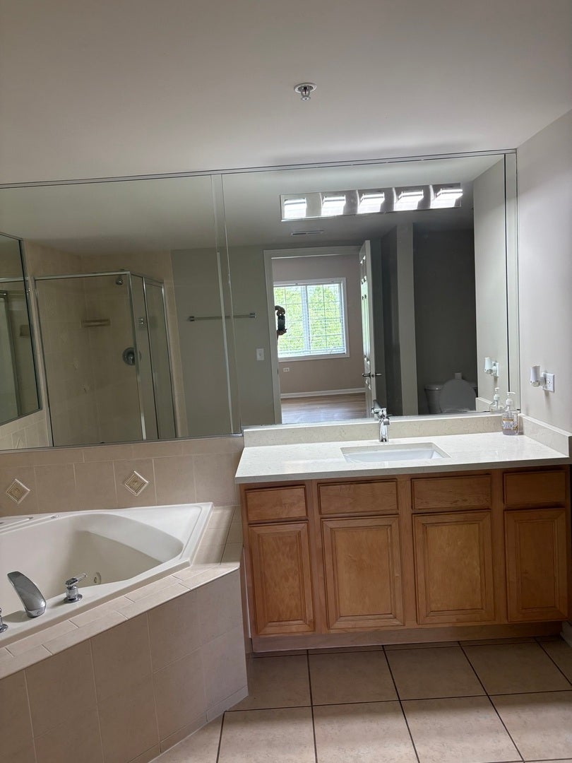 14100 Sheffield Drive, #203, Homer Glen, IL 60491 14100 Sheffield Drive, #203, Homer Glen, IL 60491