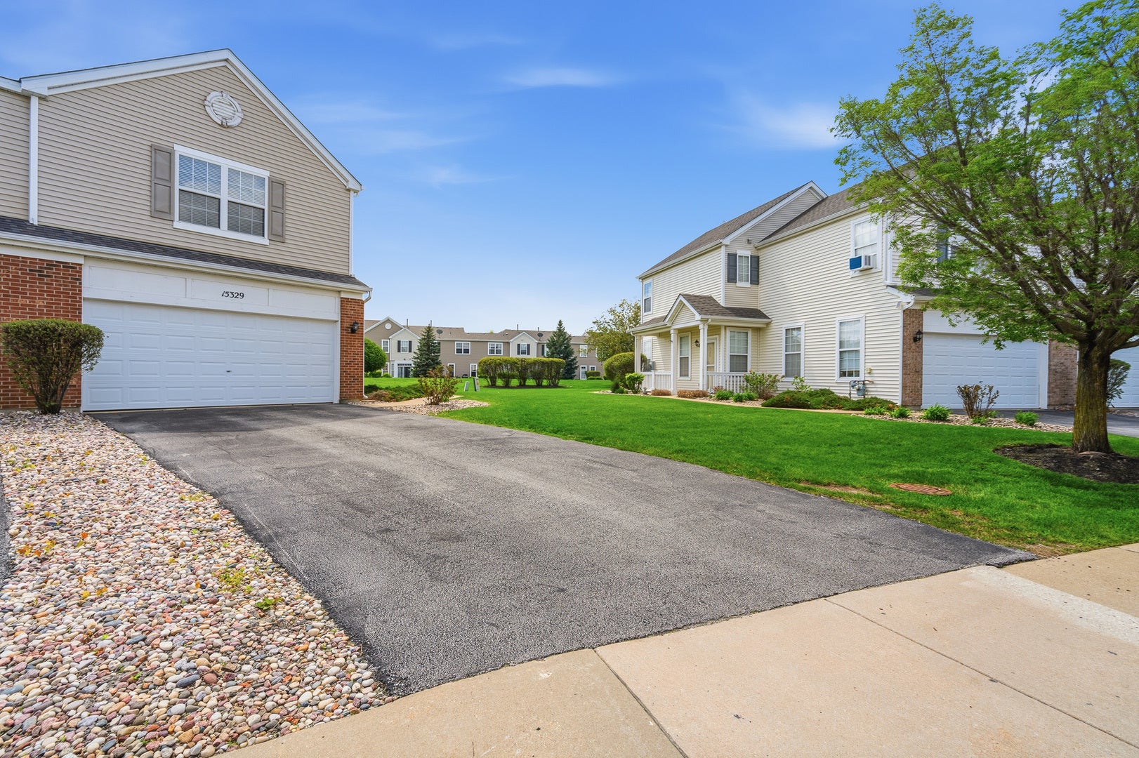 15329 Kenmare Circle, Manhattan, IL 60442 15329 Kenmare Circle, Manhattan, IL 60442