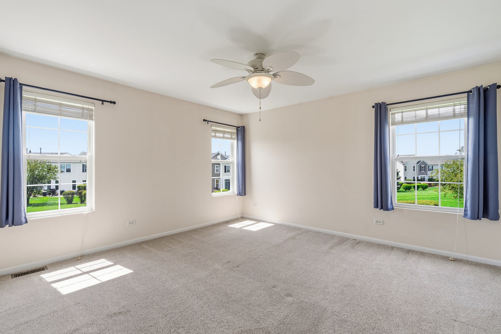 15329 Kenmare Circle, Manhattan, IL 60442 15329 Kenmare Circle, Manhattan, IL 60442