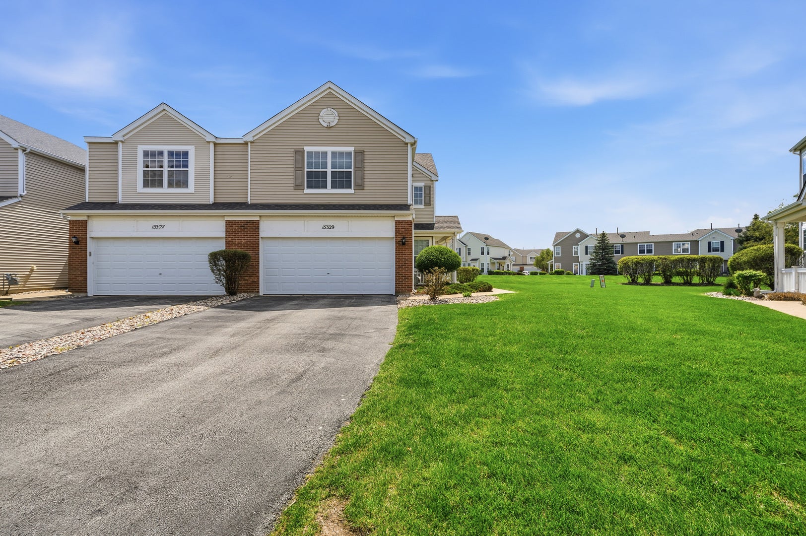 15329 Kenmare Circle, Manhattan, IL 60442 15329 Kenmare Circle, Manhattan, IL 60442