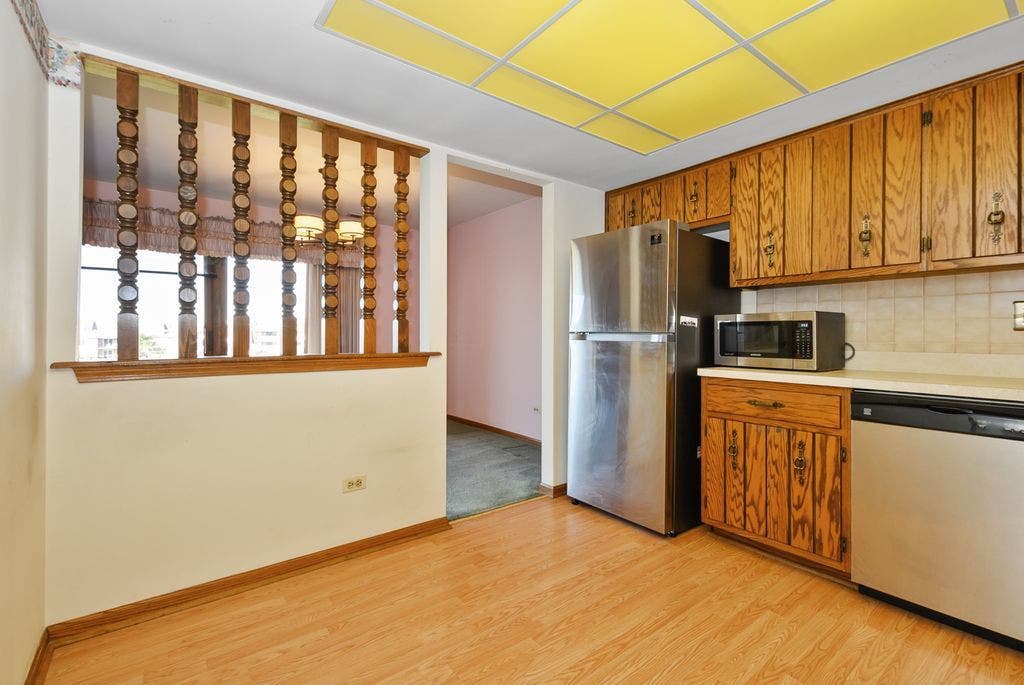 15704 Deerfield Court, #2N, Orland Park, IL 60462 15704 Deerfield Court, #2N, Orland Park, IL 60462