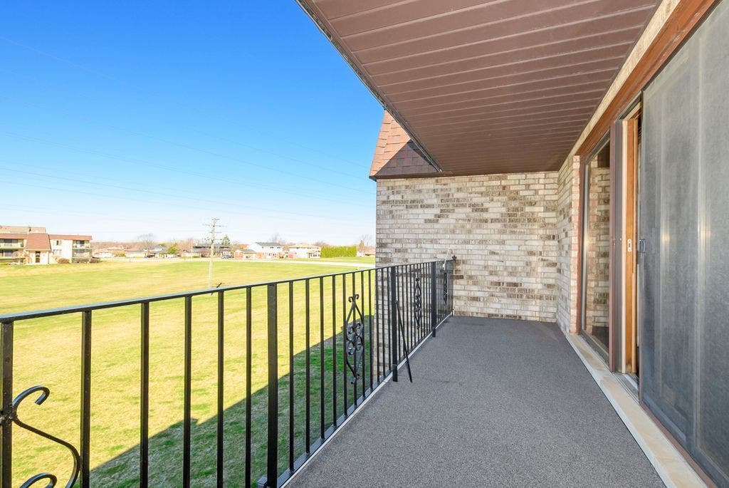 15704 Deerfield Court, #2N, Orland Park, IL 60462 15704 Deerfield Court, #2N, Orland Park, IL 60462