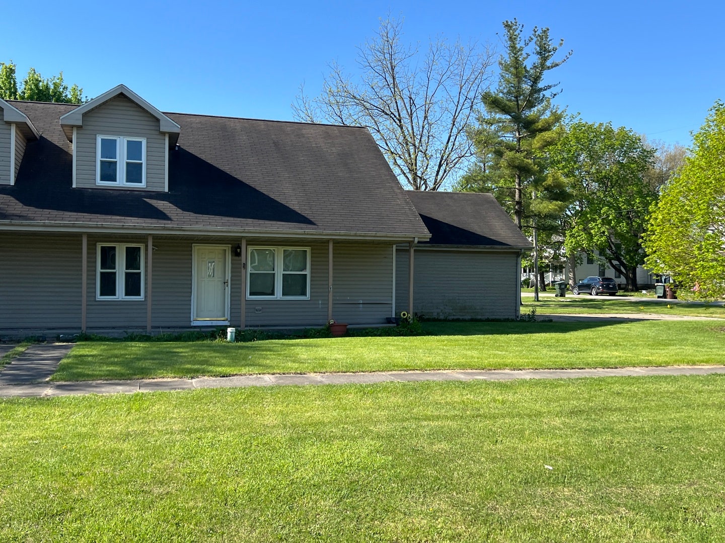 114 W Washington Street, #2, Gardner, IL 60424 114 W Washington Street, #2, Gardner, IL 60424