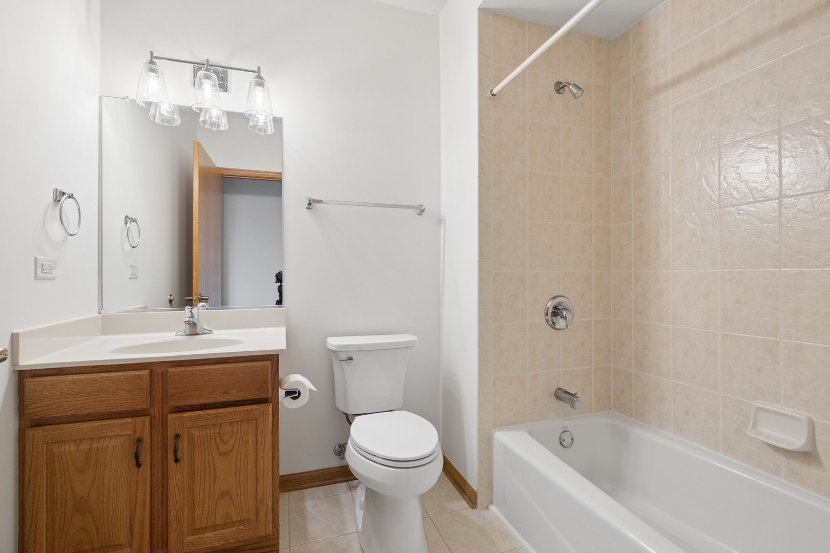 14100 Sheffield Drive, #403, Homer Glen, IL 60491 14100 Sheffield Drive, #403, Homer Glen, IL 60491
