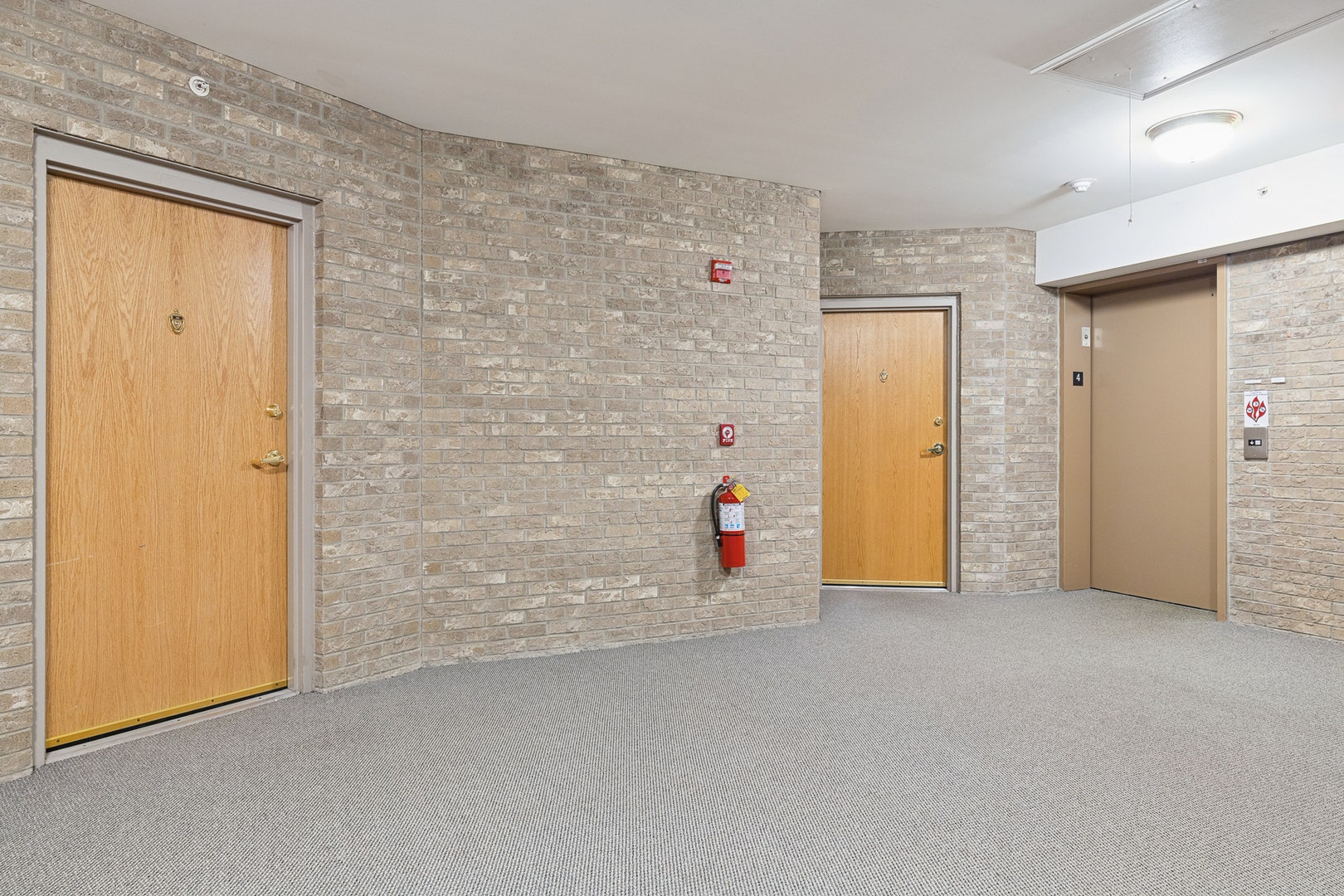 14100 Sheffield Drive, #403, Homer Glen, IL 60491 14100 Sheffield Drive, #403, Homer Glen, IL 60491