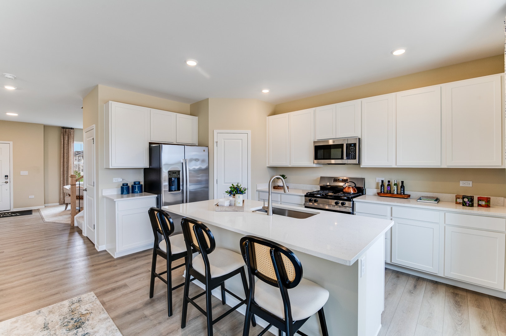 1012 Redwood Lane, Minooka, IL 60447 1012 Redwood Lane, Minooka, IL 60447