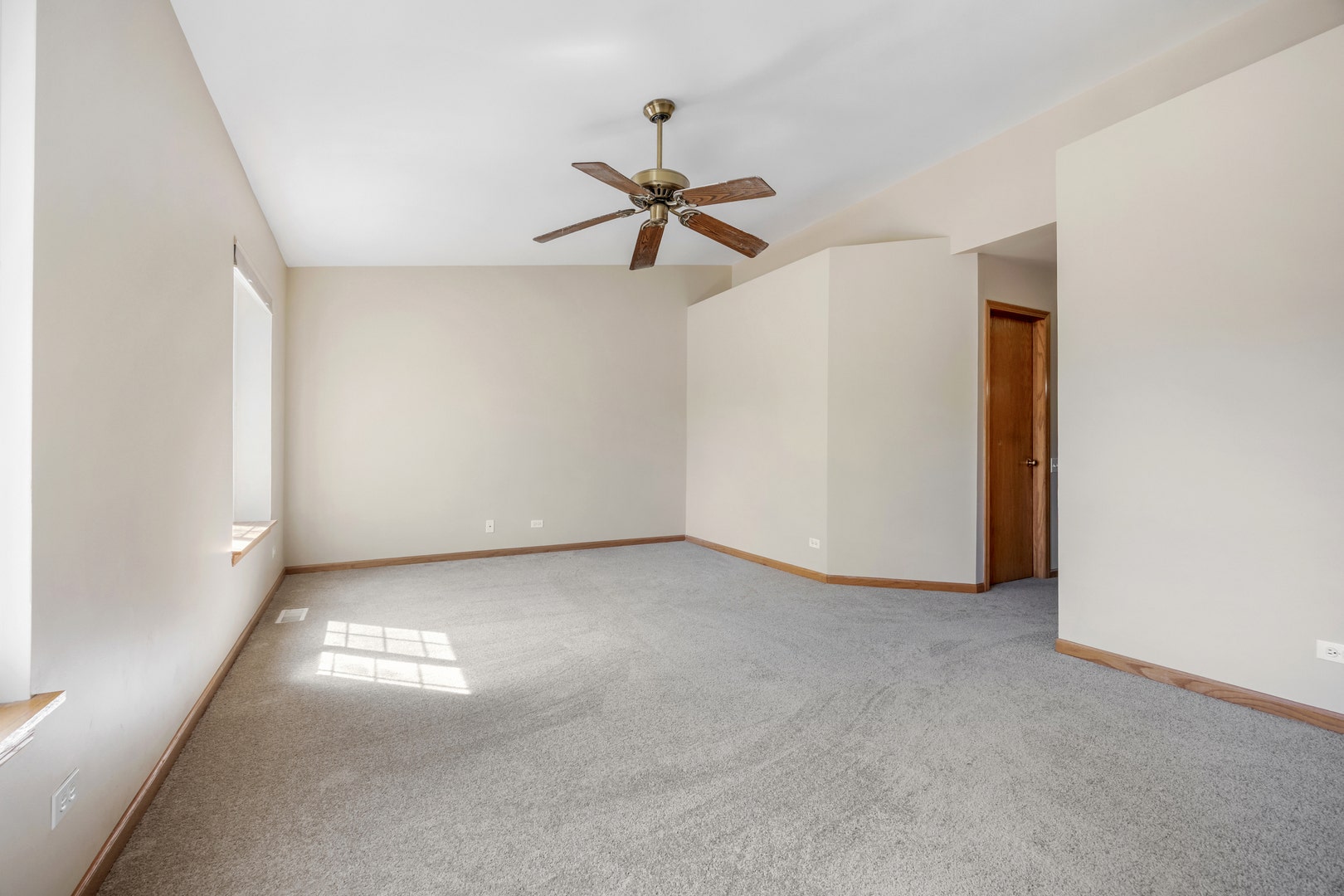 792 Mesa Drive, #792, Elgin, IL 60123 792 Mesa Drive, #792, Elgin, IL 60123