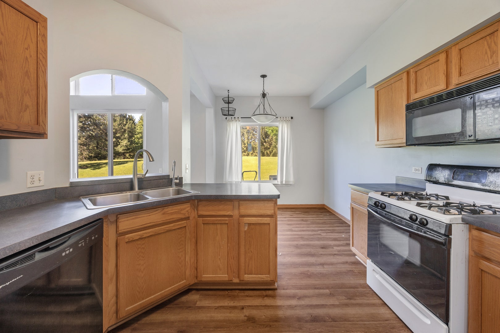 792 Mesa Drive, #792, Elgin, IL 60123 792 Mesa Drive, #792, Elgin, IL 60123