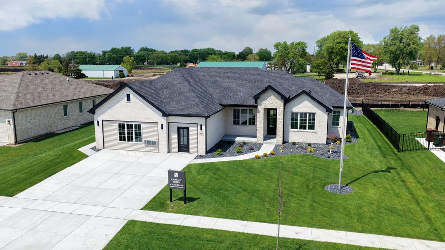 Property photo for 1083 Kinley Drive, New Lenox, IL