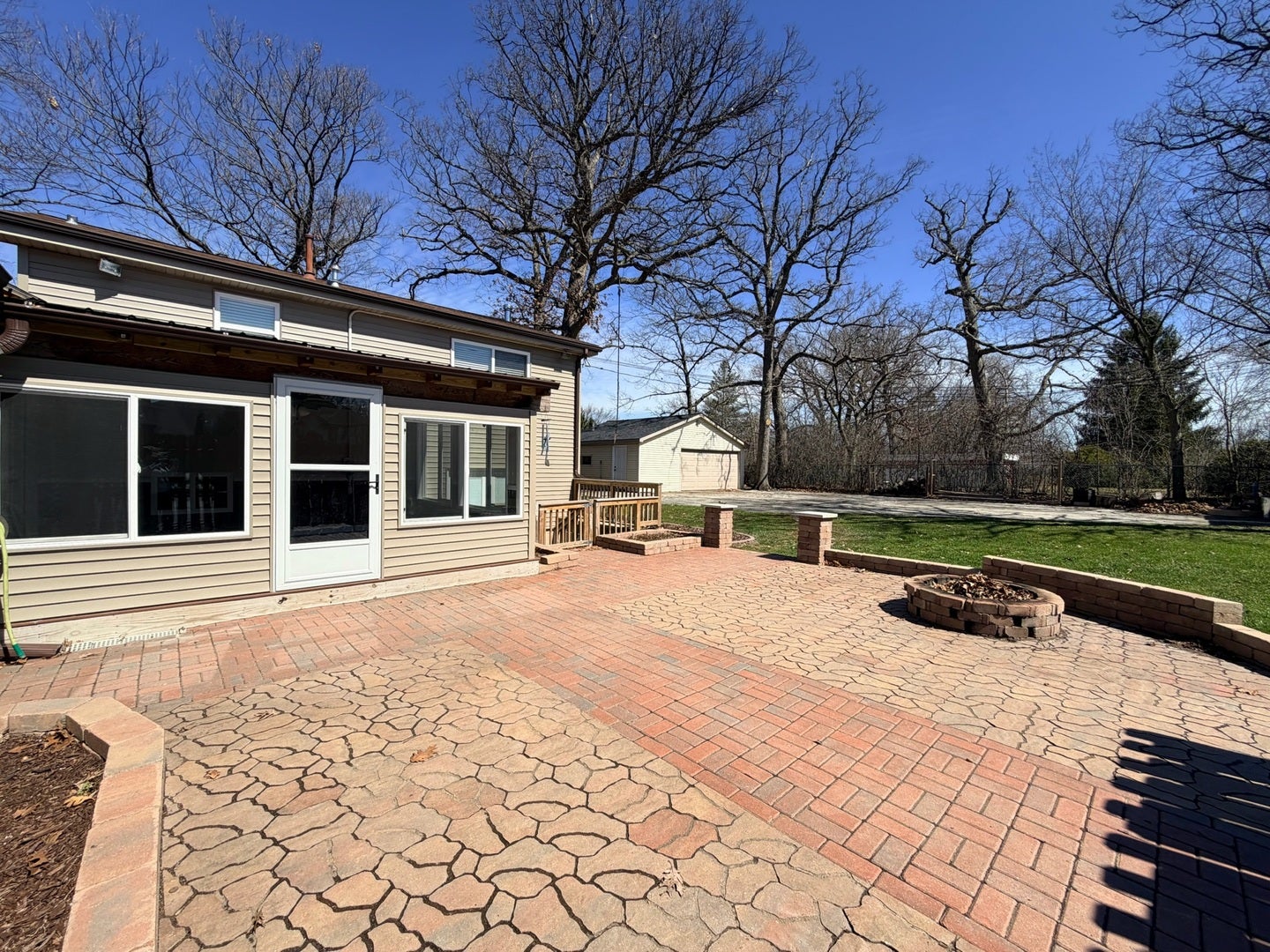 11481 Bell Road, Lemont, IL 60439 11481 Bell Road, Lemont, IL 60439