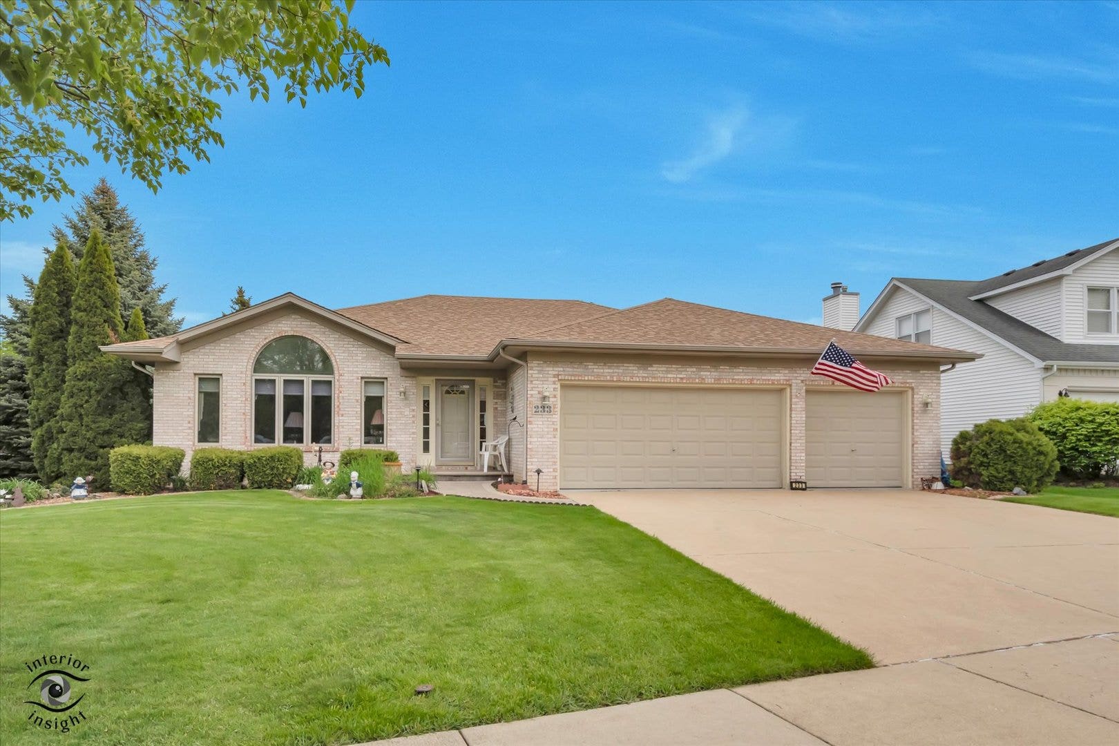 233 Goldenwood Court, Aurora, IL 60502 233 Goldenwood Court, Aurora, IL 60502