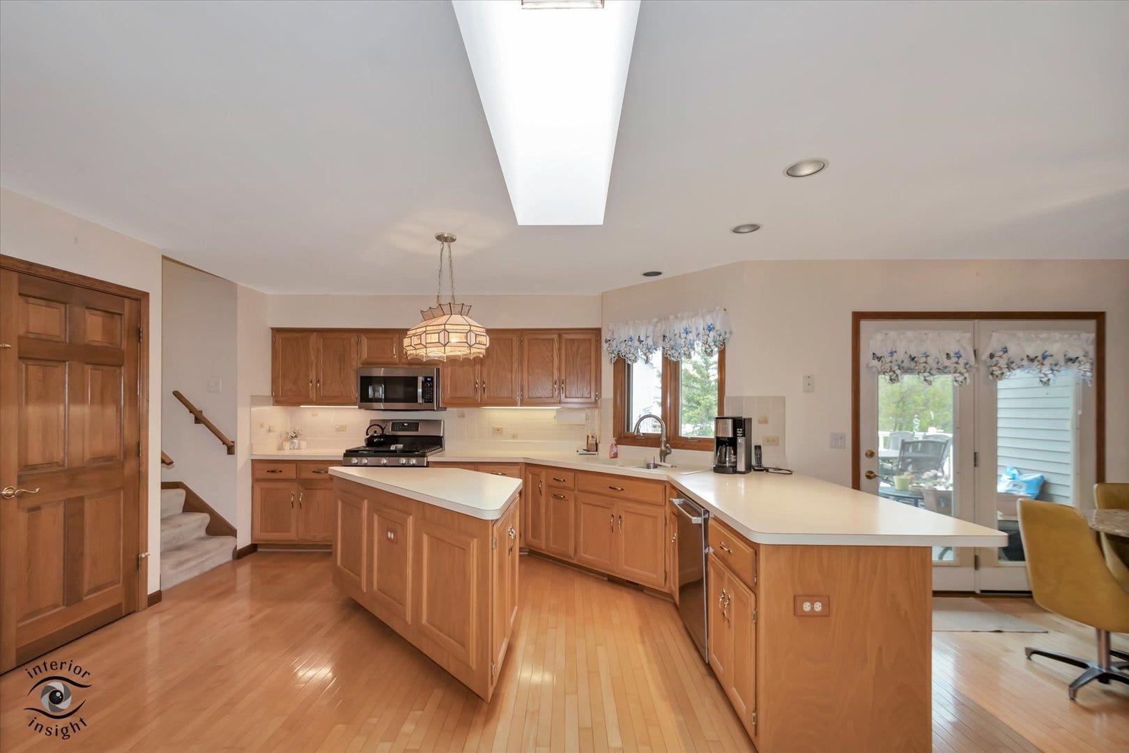 233 Goldenwood Court, Aurora, IL 60502 233 Goldenwood Court, Aurora, IL 60502