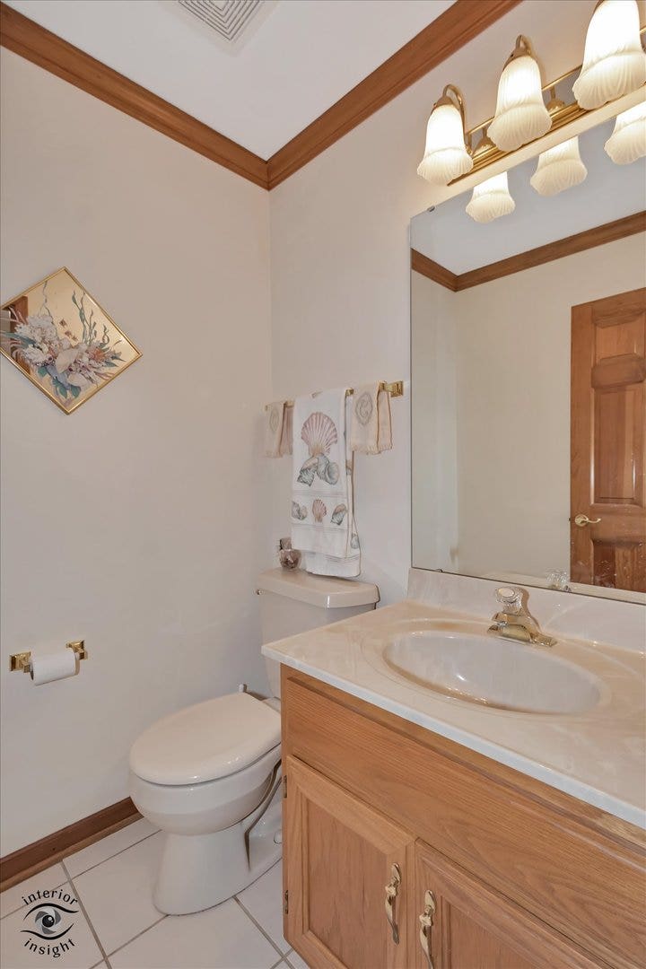 233 Goldenwood Court, Aurora, IL 60502 233 Goldenwood Court, Aurora, IL 60502