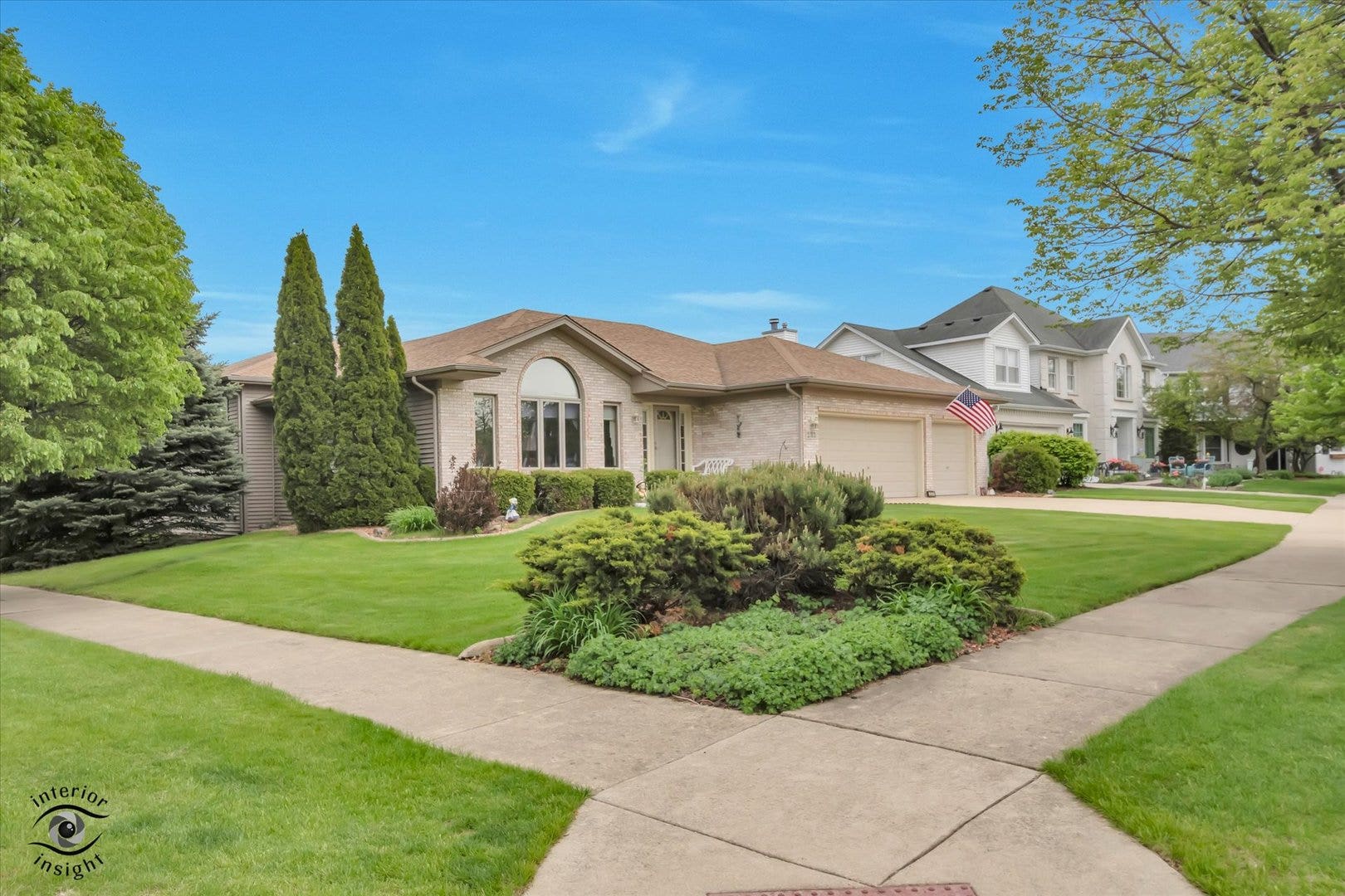 233 Goldenwood Court, Aurora, IL 60502 233 Goldenwood Court, Aurora, IL 60502
