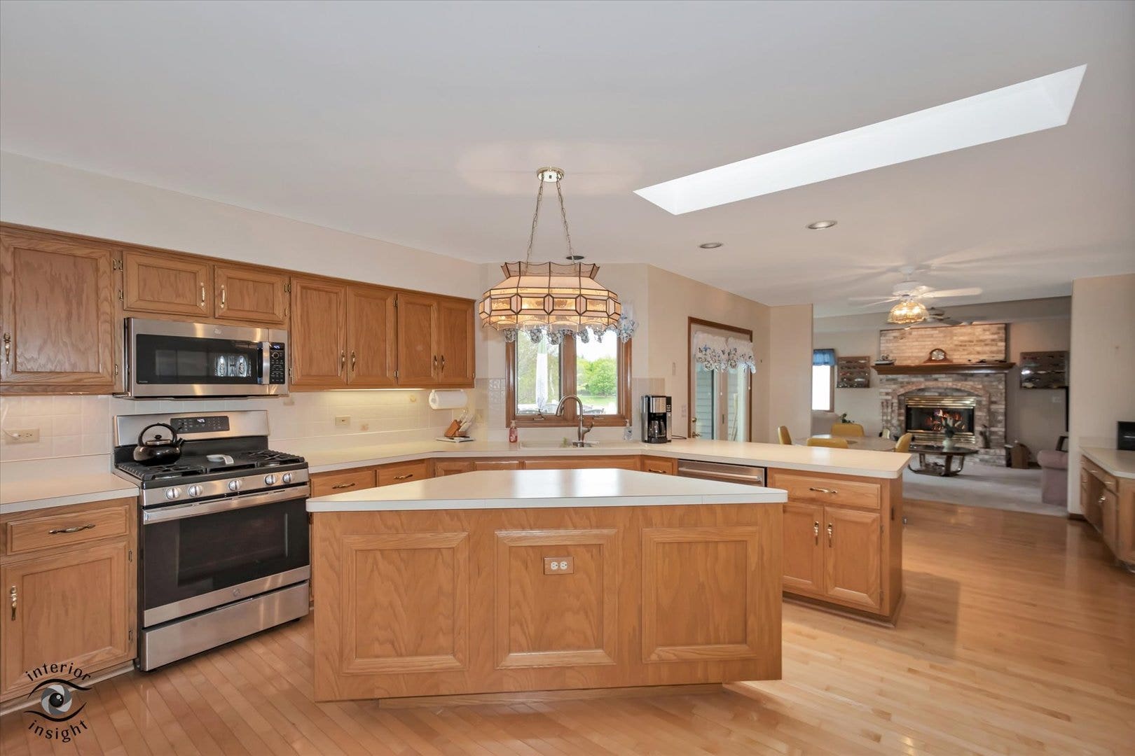 233 Goldenwood Court, Aurora, IL 60502 233 Goldenwood Court, Aurora, IL 60502