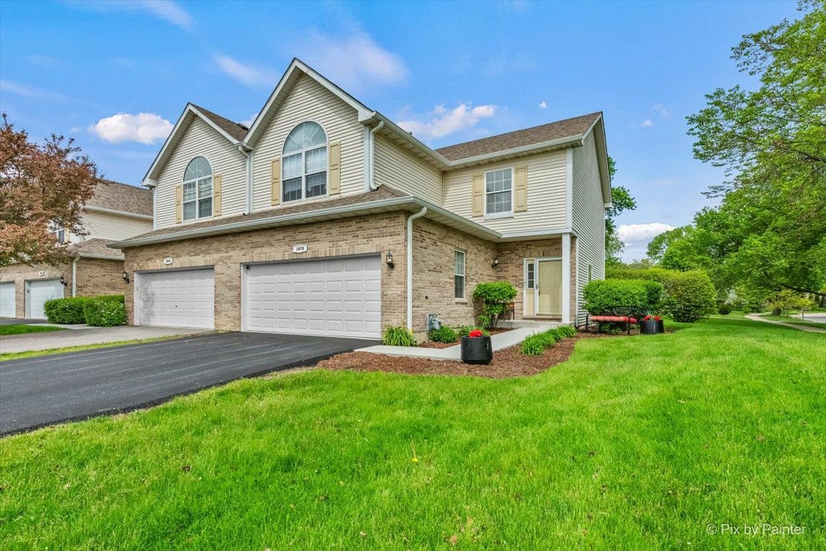 1070 Lily Field Lane, Bolingbrook, IL 60440