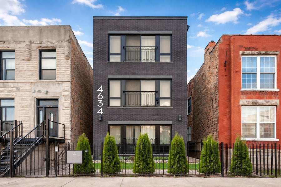 Property photo for 4634 S Langley Avenue, #2, Chicago, IL