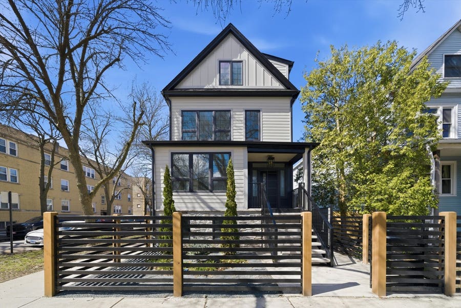 Property photo for 4500 N Saint Louis Avenue, Chicago, IL