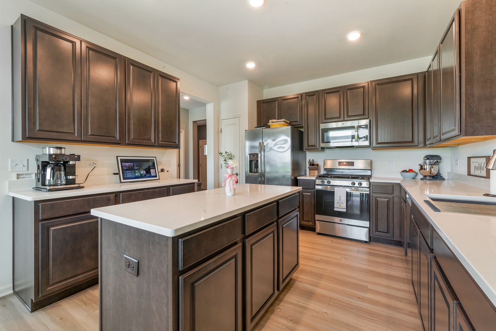 15027 W Quincy Circle, Manhattan, IL 60442 15027 W Quincy Circle, Manhattan, IL 60442