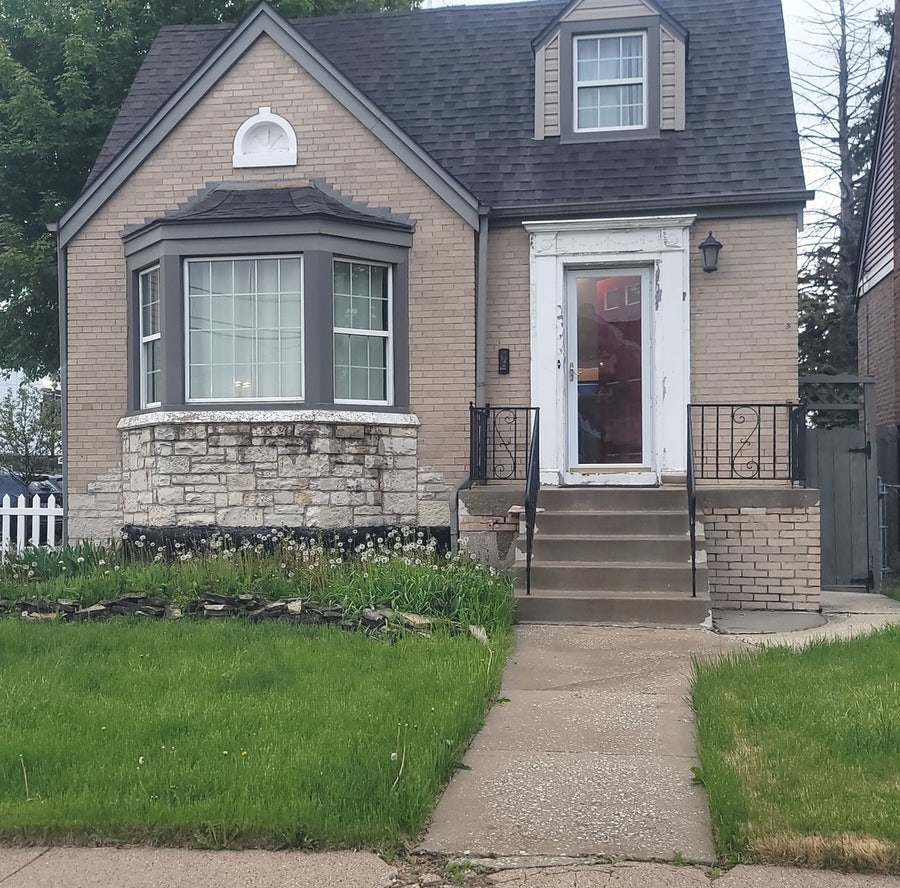 Property photo for 2365 N Rutherford Avenue, Chicago, IL