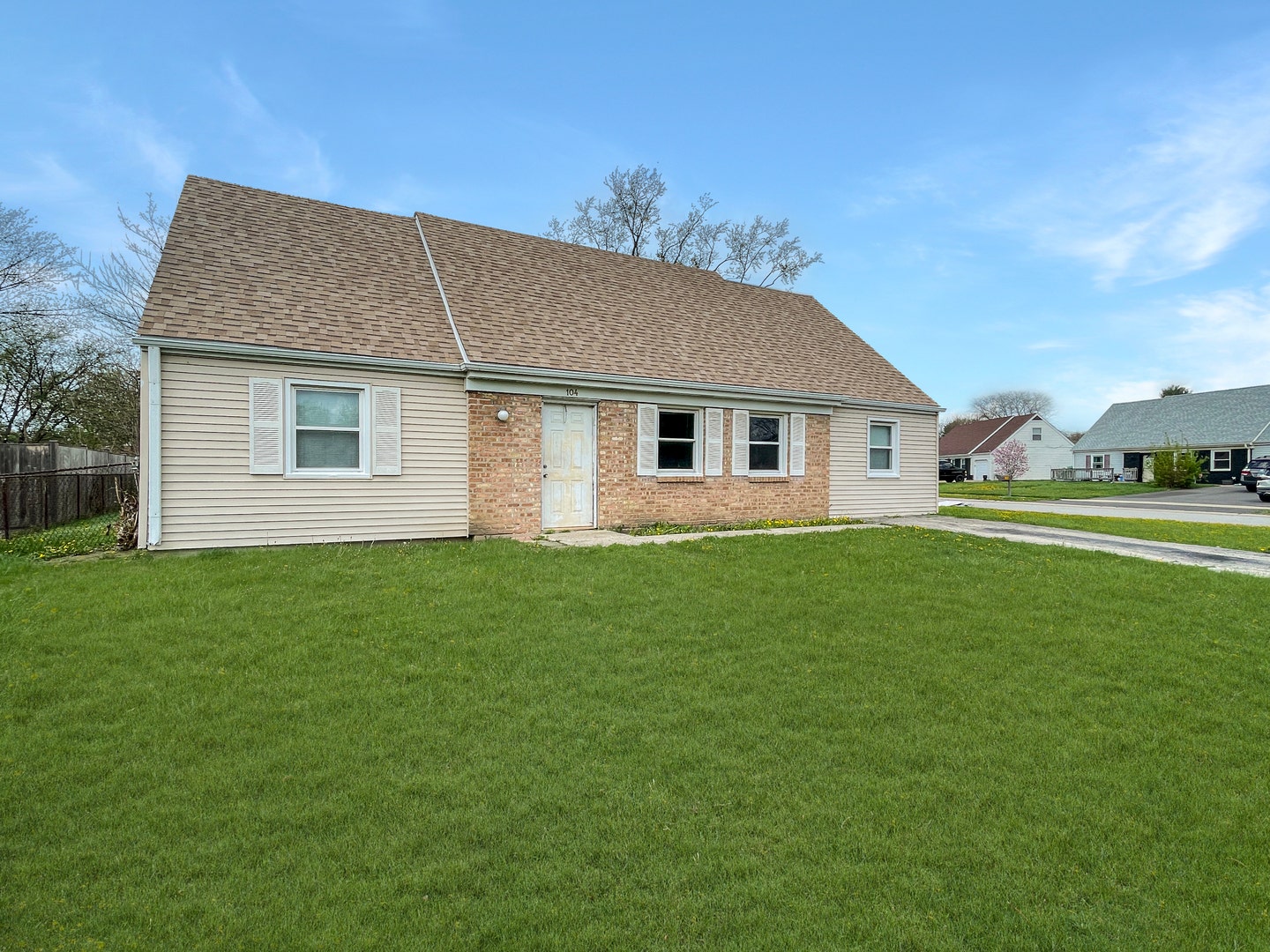 104 STONEHAM Court, Bolingbrook, IL 60440
