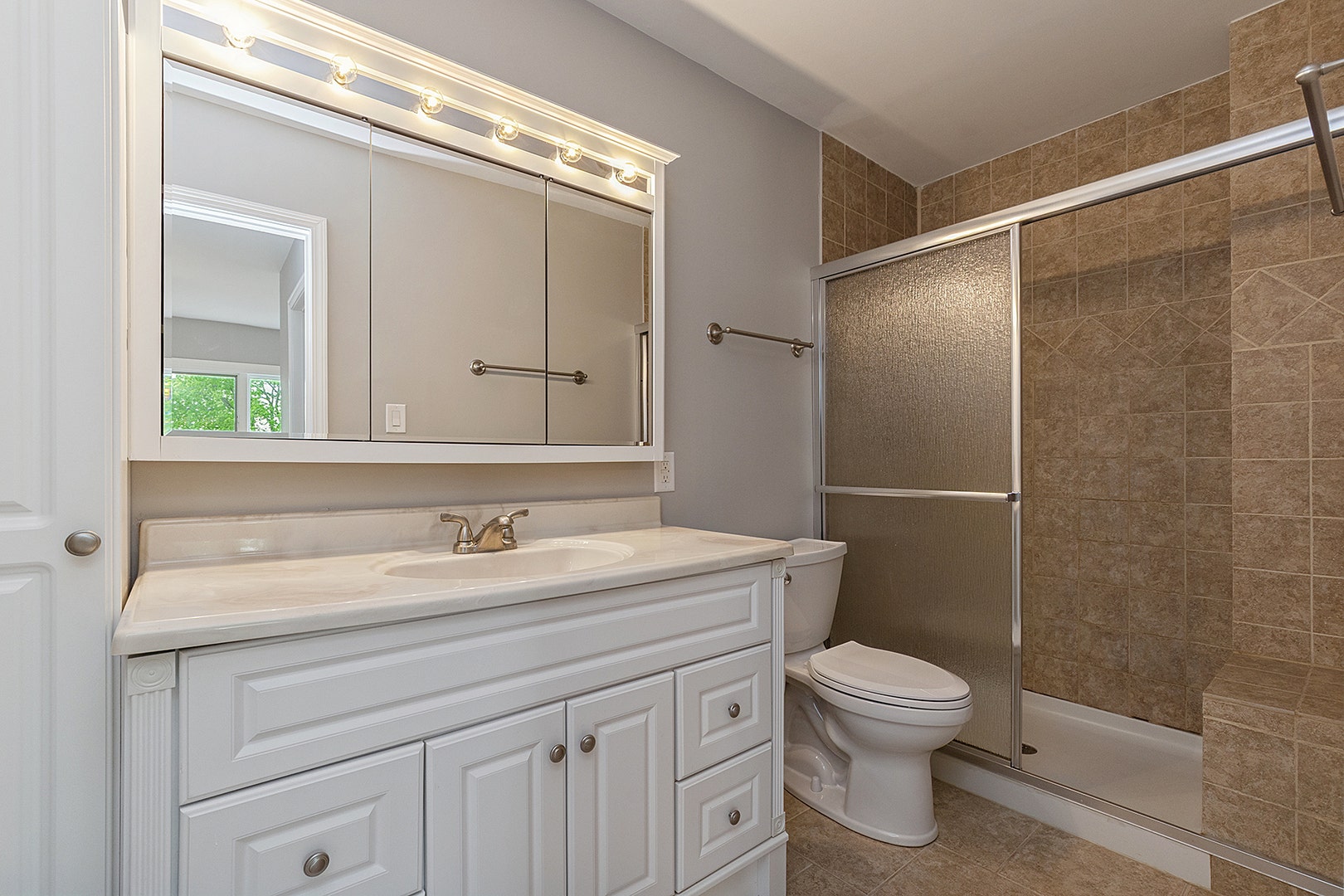 16324 Brementowne Drive, Tinley Park, IL 60477 16324 Brementowne Drive, Tinley Park, IL 60477