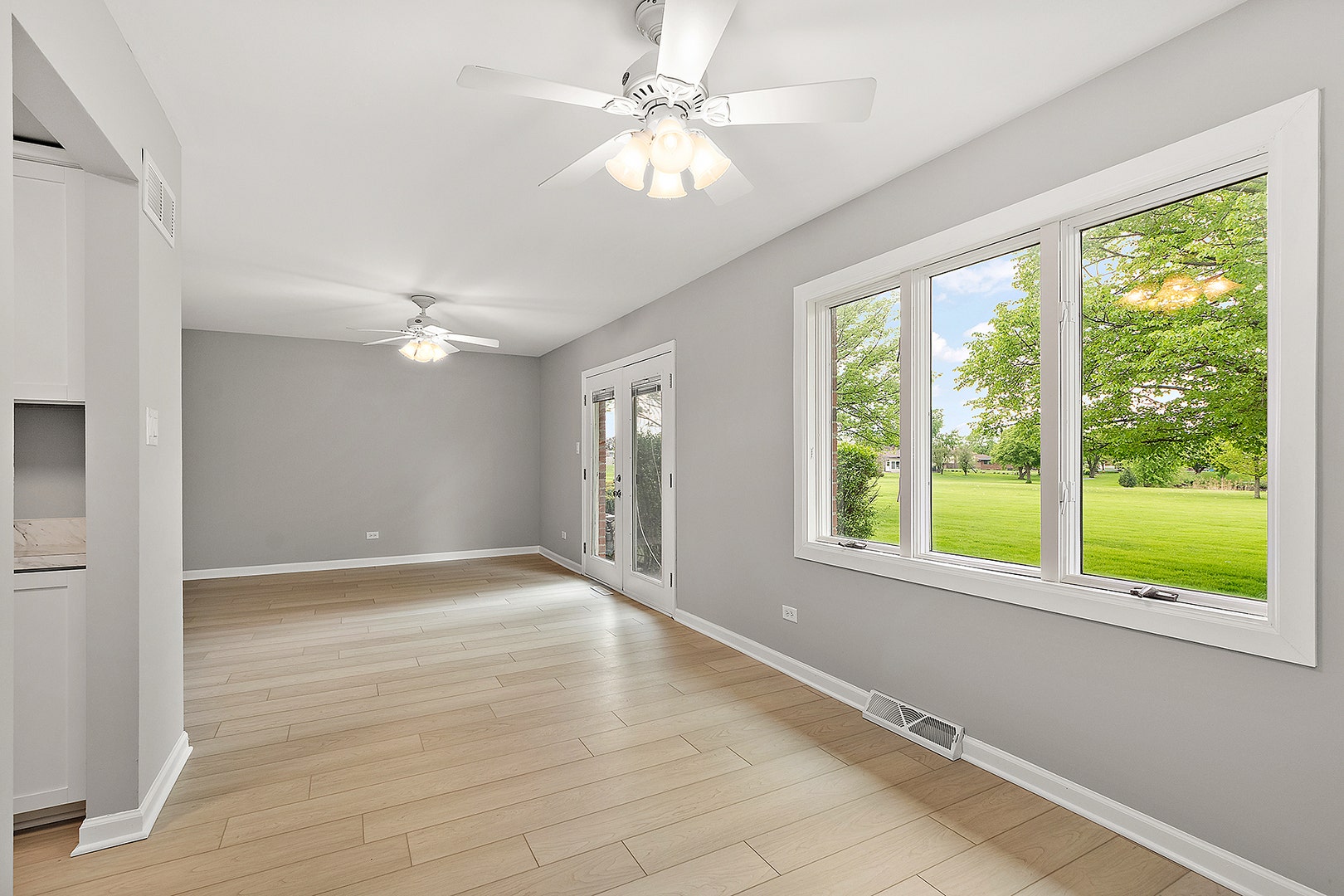 16324 Brementowne Drive, Tinley Park, IL 60477 16324 Brementowne Drive, Tinley Park, IL 60477
