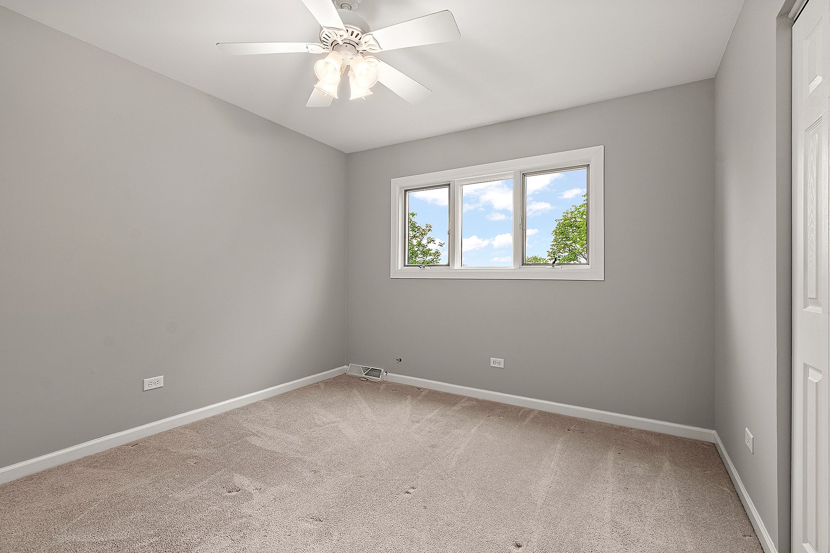 16324 Brementowne Drive, Tinley Park, IL 60477 16324 Brementowne Drive, Tinley Park, IL 60477