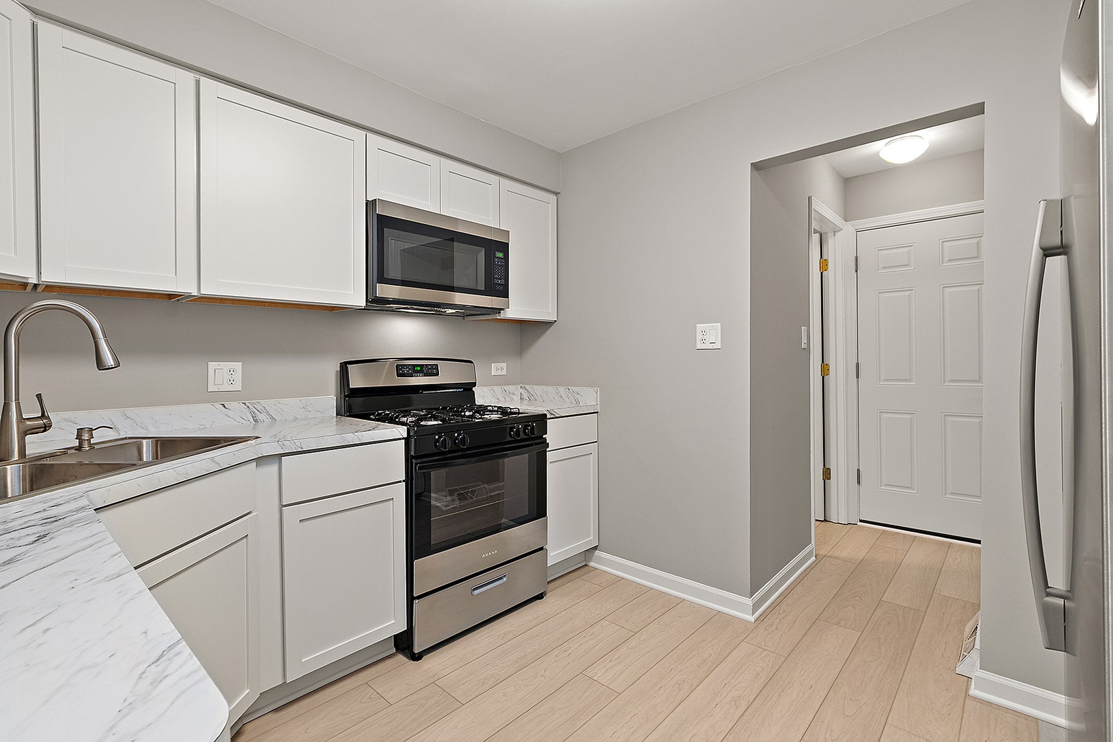 16324 Brementowne Drive, Tinley Park, IL 60477 16324 Brementowne Drive, Tinley Park, IL 60477