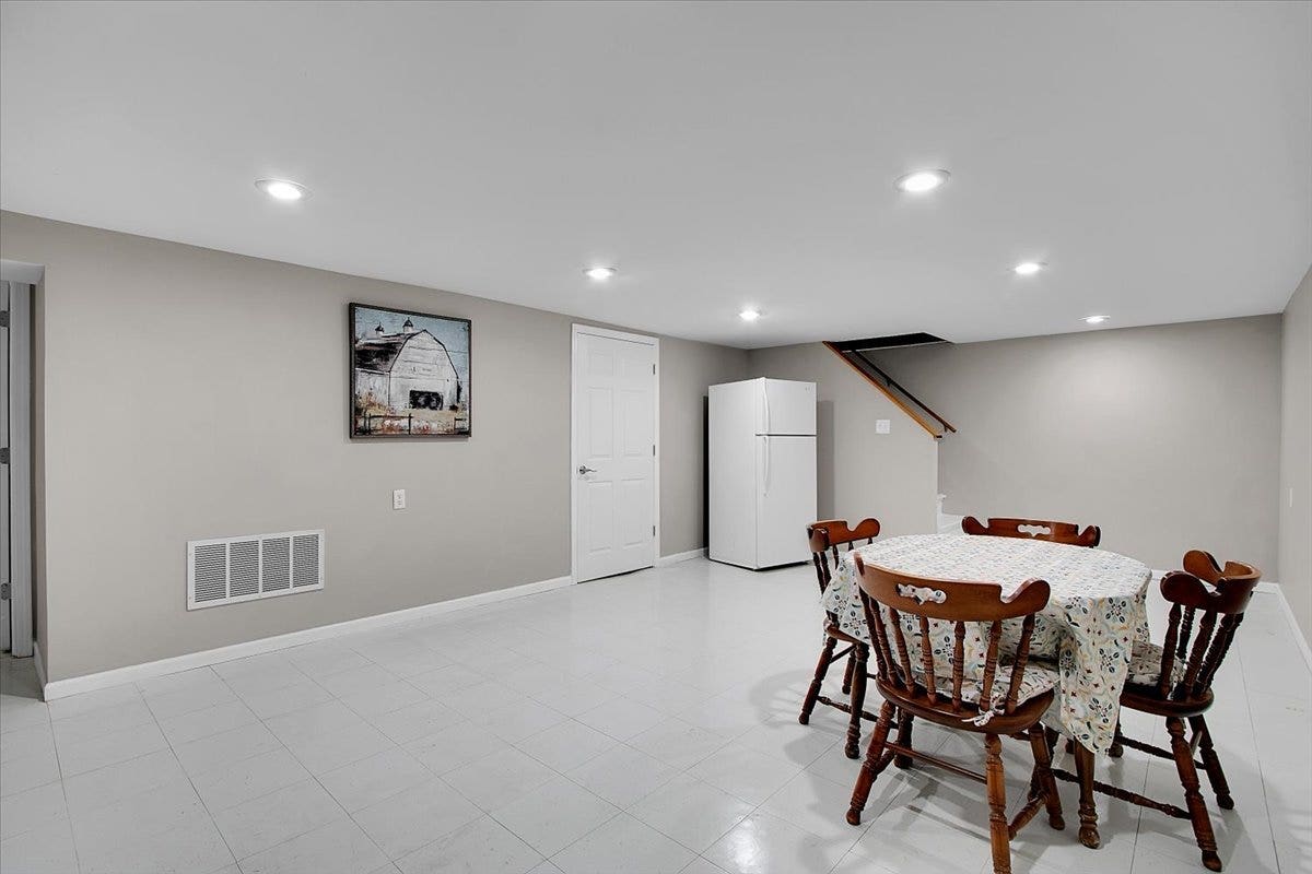 12495 Grove Road, Minooka, IL 60447 12495 Grove Road, Minooka, IL 60447