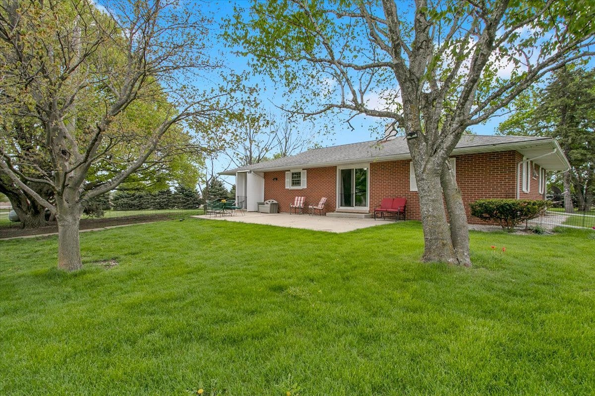 12495 Grove Road, Minooka, IL 60447 12495 Grove Road, Minooka, IL 60447