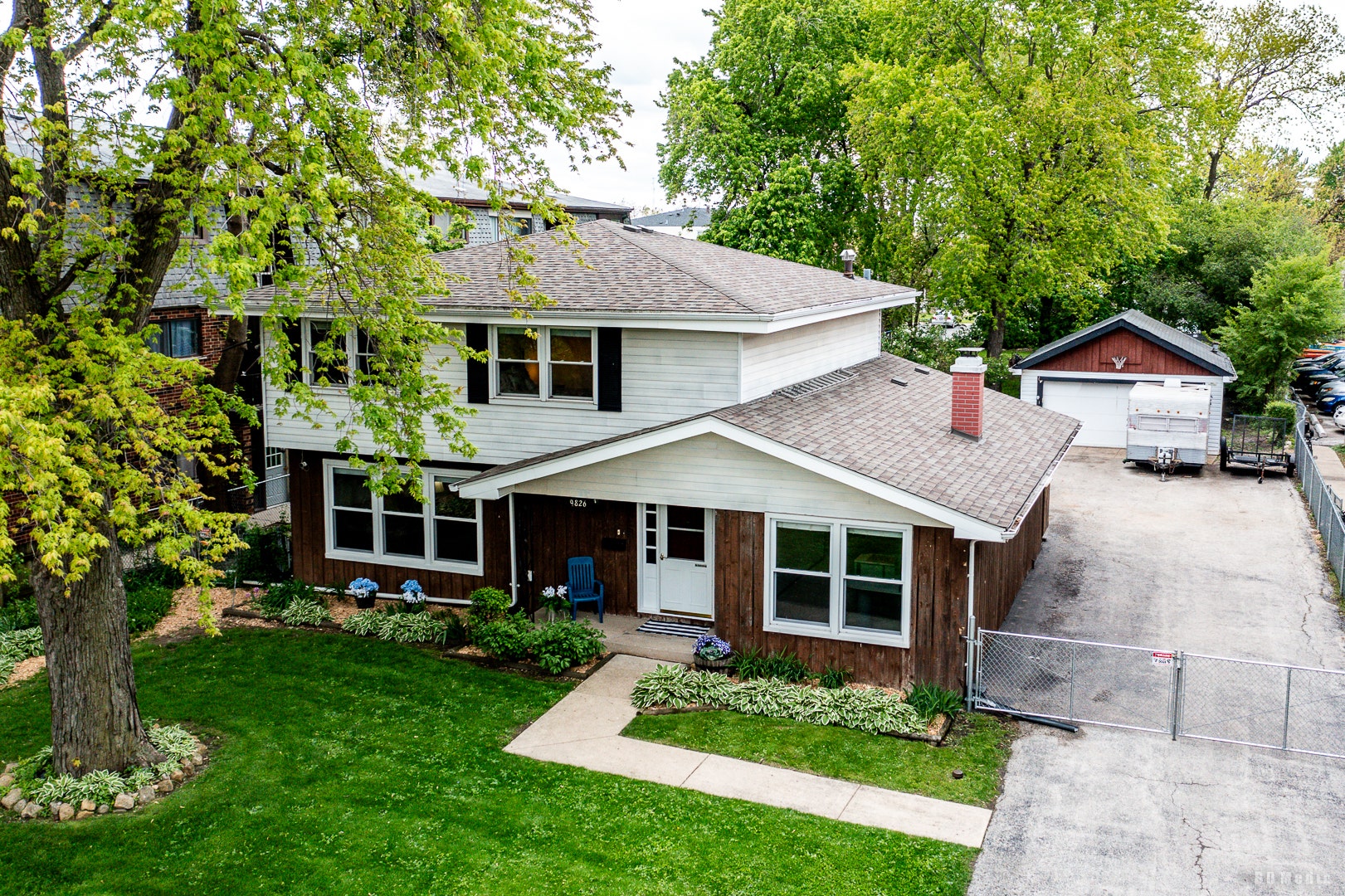 9826 Nottingham Avenue, Chicago Ridge, IL 60415 9826 Nottingham Avenue, Chicago Ridge, IL 60415