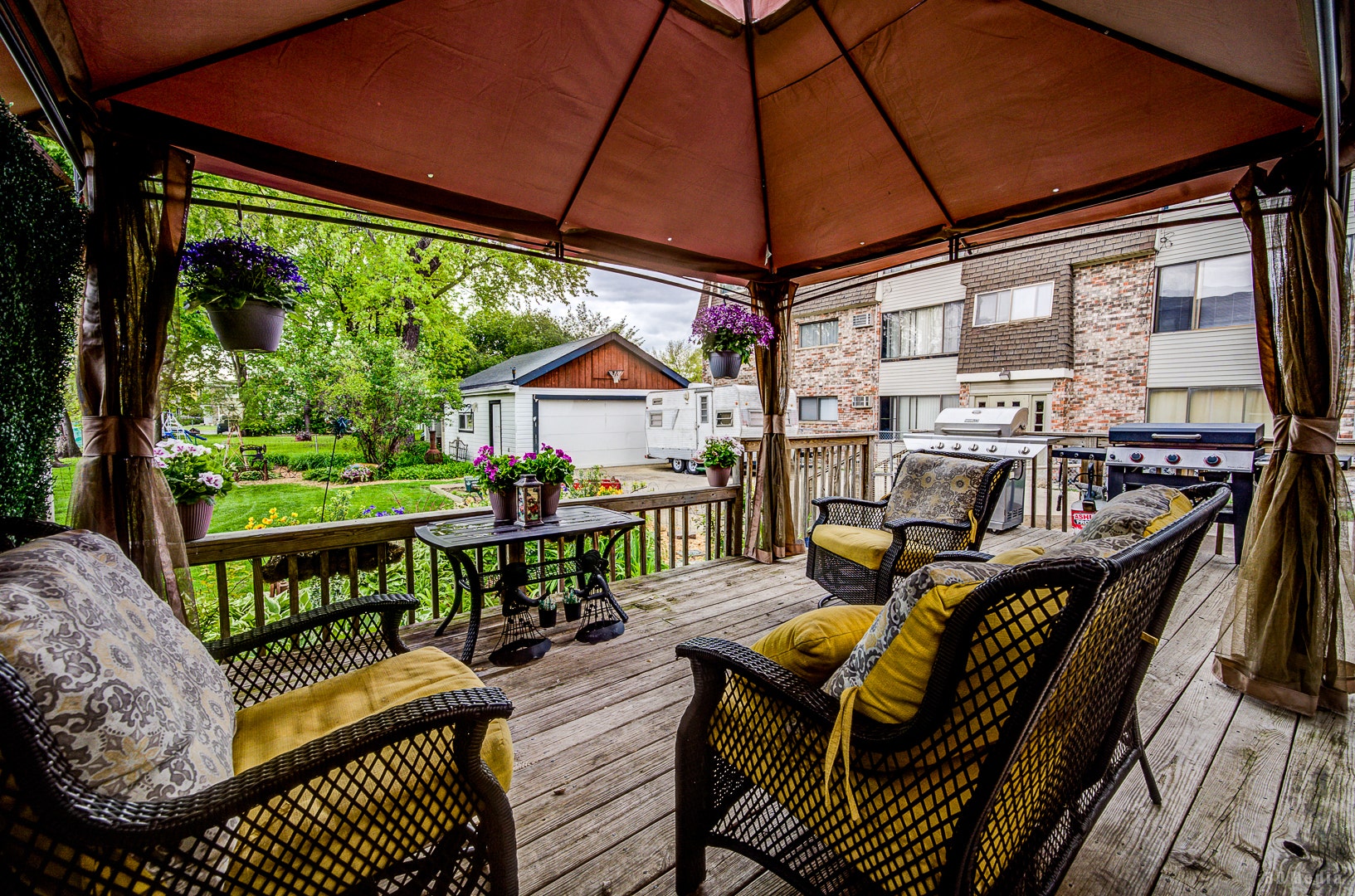 9826 Nottingham Avenue, Chicago Ridge, IL 60415 9826 Nottingham Avenue, Chicago Ridge, IL 60415